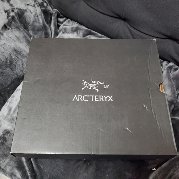 NEW ARCTERYX men's size 13 ACRUX TR GTX boots - Picture 10 of 11
